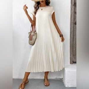 Elegant Crewneck Pleated Dress